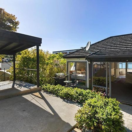 Fernhill Stunning View Home Квинстаун Экстерьер фото